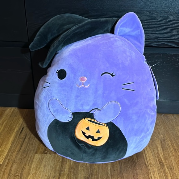 NWT Halloween 2022 Squishmallow - Gerik 20+" Inch The Purple Cat Kellytoy - Picture 1 of 3